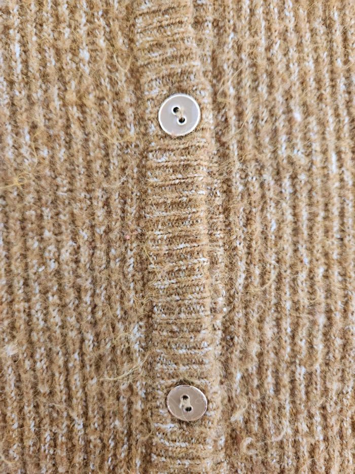 Gilet sans manche en tricot - photo numéro 3