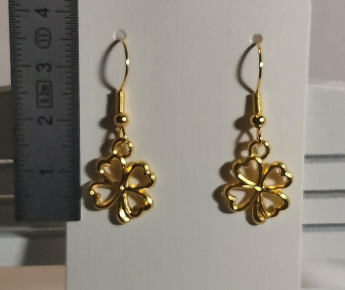 Boucles d'oreilles "trèfle à 4 feuilles" doré - photo numéro 2