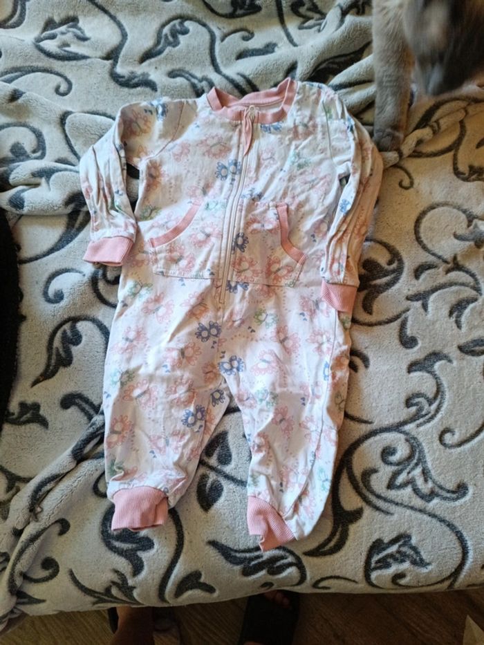 Pyjama sans pied