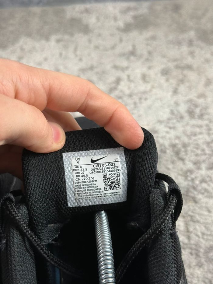 Nike Air Max 95 - Essentiel Triple Black - Full Black - photo numéro 8