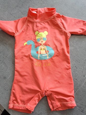 Combinaison de bain 6 mois La compagnie de petits