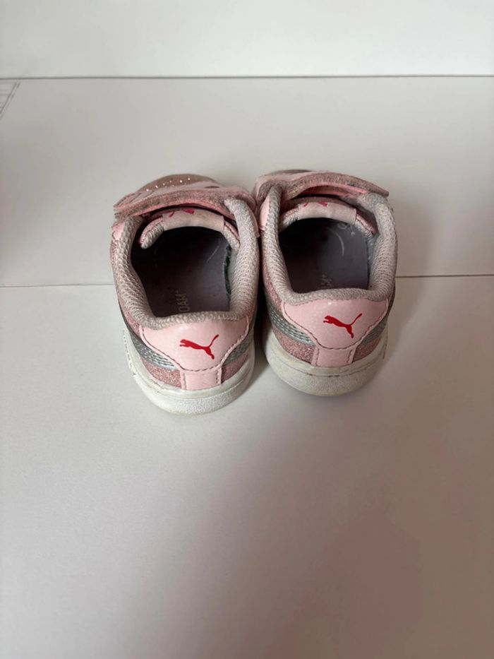 Puma rose pointure 20 en très bon état - photo numéro 2