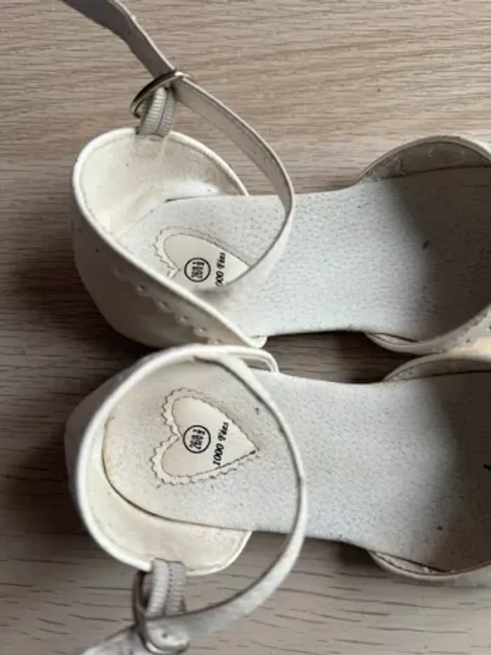 Sandales filles baptême - photo numéro 3