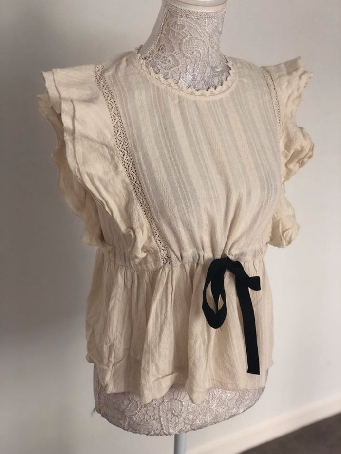 T-shirt Zara taille S en parfait état - photo numéro 3