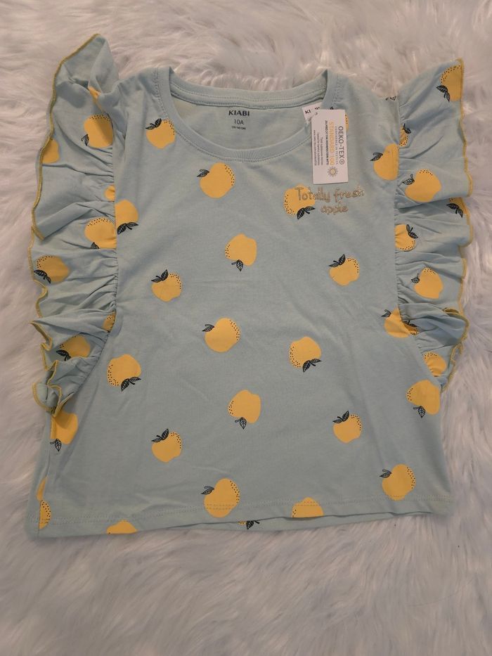 NEUFS (non portés) 🏷🏷🩷😍😍🤩Superbes teeshirts MC 10 ans fille 🩷😍🤩😍 - photo numéro 3