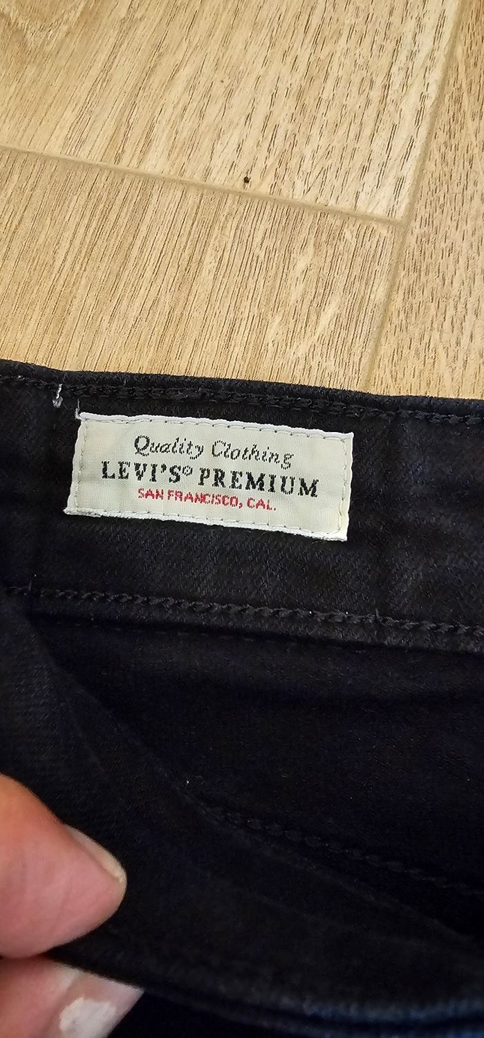 Levi's 712 noir w29 L30 - photo numéro 3