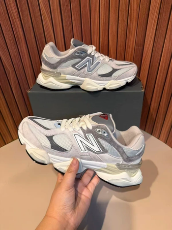 New Balance 9060 Gris 43