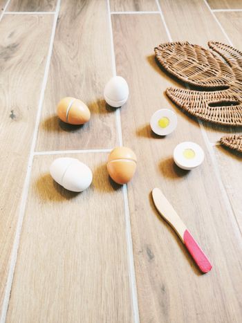 🥚Dinette lot d'œufs en bois avec scratch