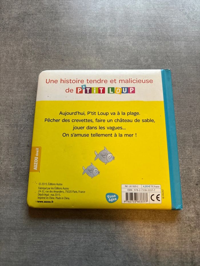 Livre petit loup va à la plage - photo numéro 3