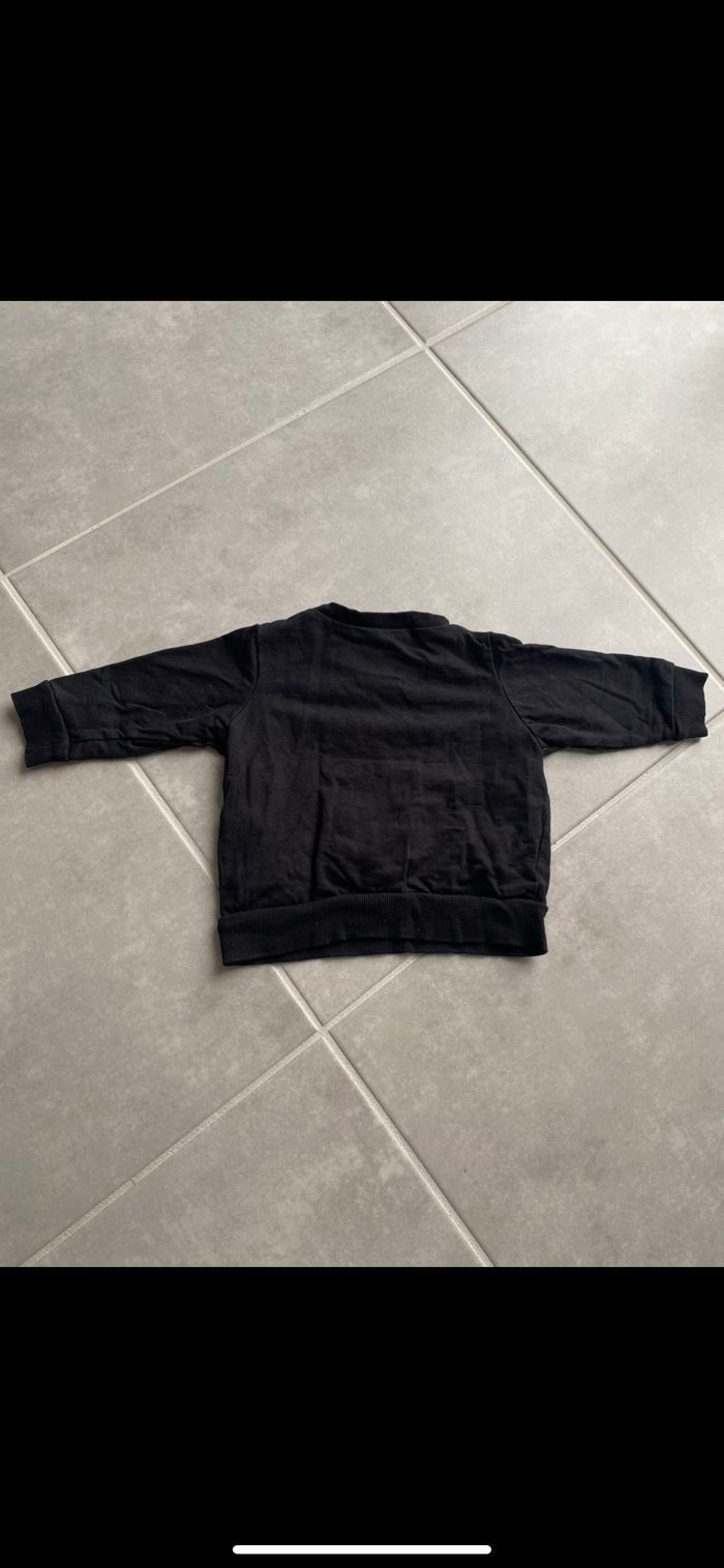 Pull / Sweat mixte 6 mois - photo numéro 8