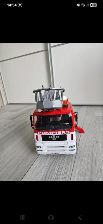 Camion pompier Man (Bruder)