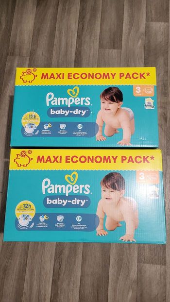 2 pampers taille 3