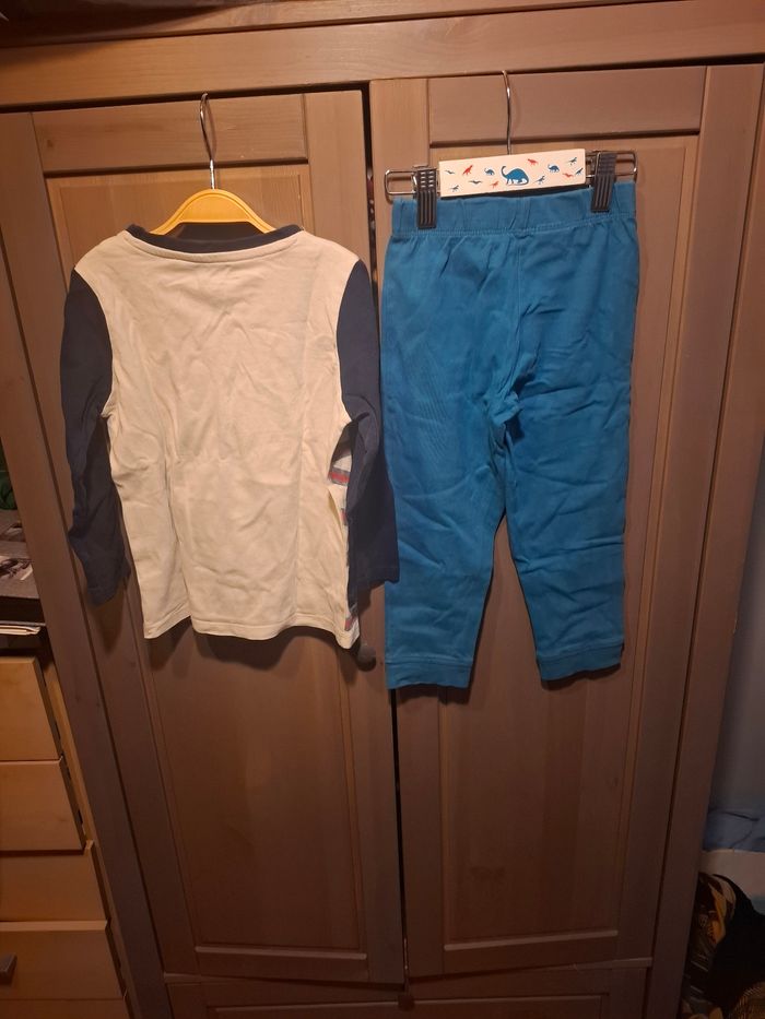 Pyjama 3 ans - photo numéro 2