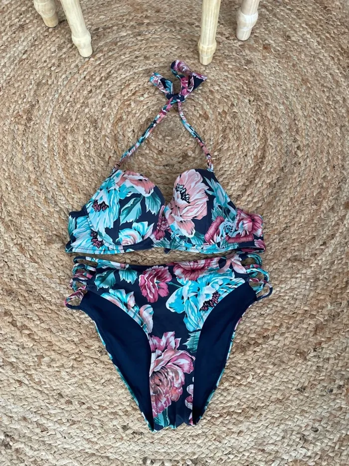Maillot rouge gorge