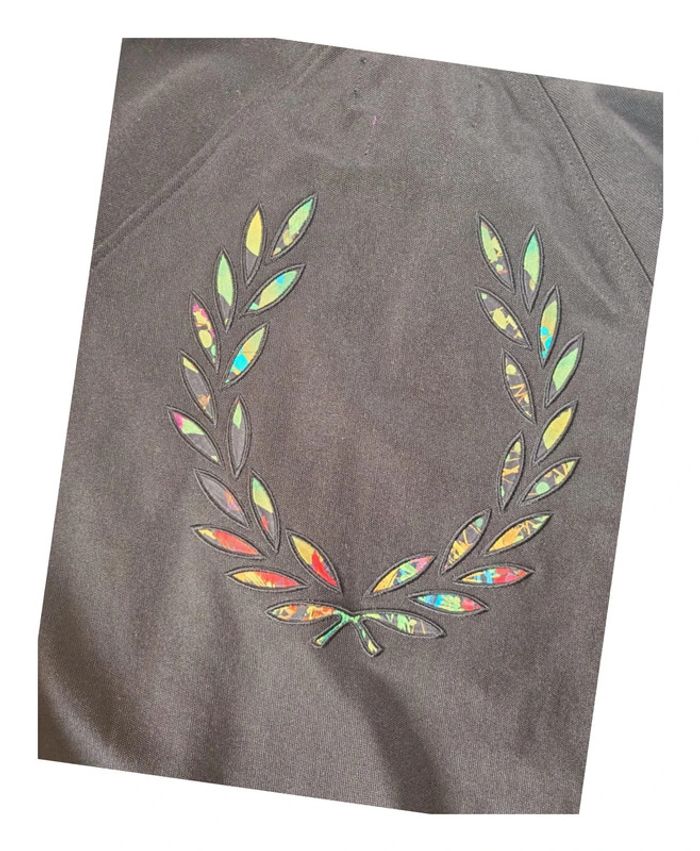 Veste de Survêtement Fred Perry x Liberty Fabric - Collaboration Iconique ! 🔥 - photo numéro 3