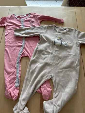 Lot de 2 pyjamas 12 mois