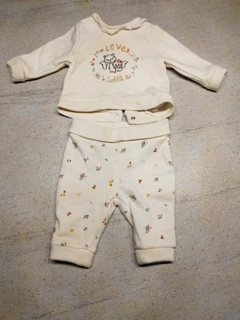 Ensemble pull et pantalon
