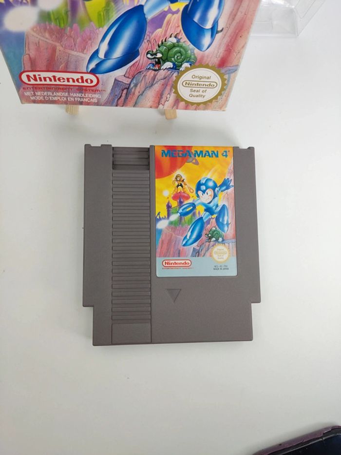 Jeu Nintendo nes Megaman 4 fah sans notice Mega Man - photo numéro 2