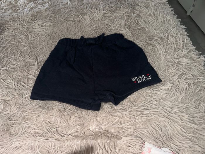 Short Disney 24 mois