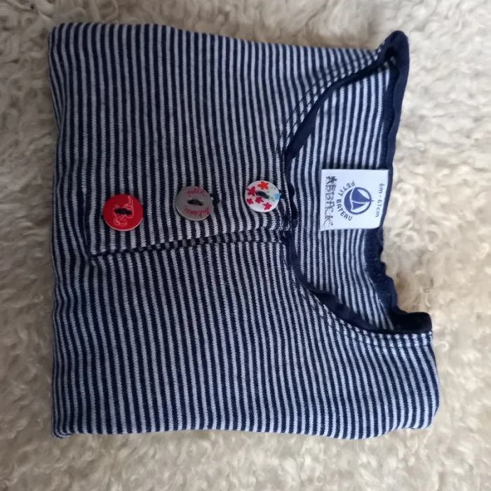 T-shirt Petit Bateau 6 mois - photo numéro 5