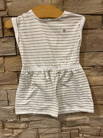 Jolie robe 24 mois Kiabi