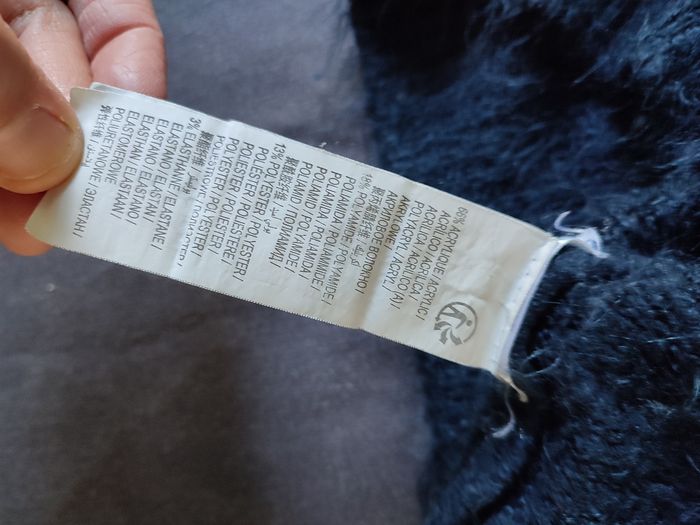 Gilet fluffy 6/7 ans - photo numéro 5