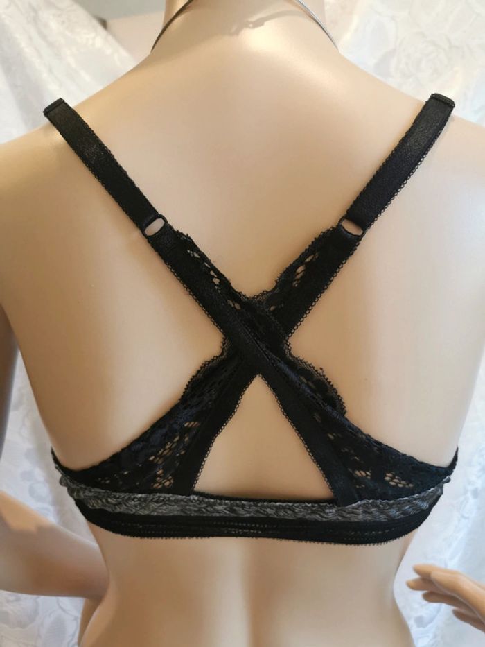 Lot de 2 soutien-gorge. 90 C. Unik - photo numéro 3