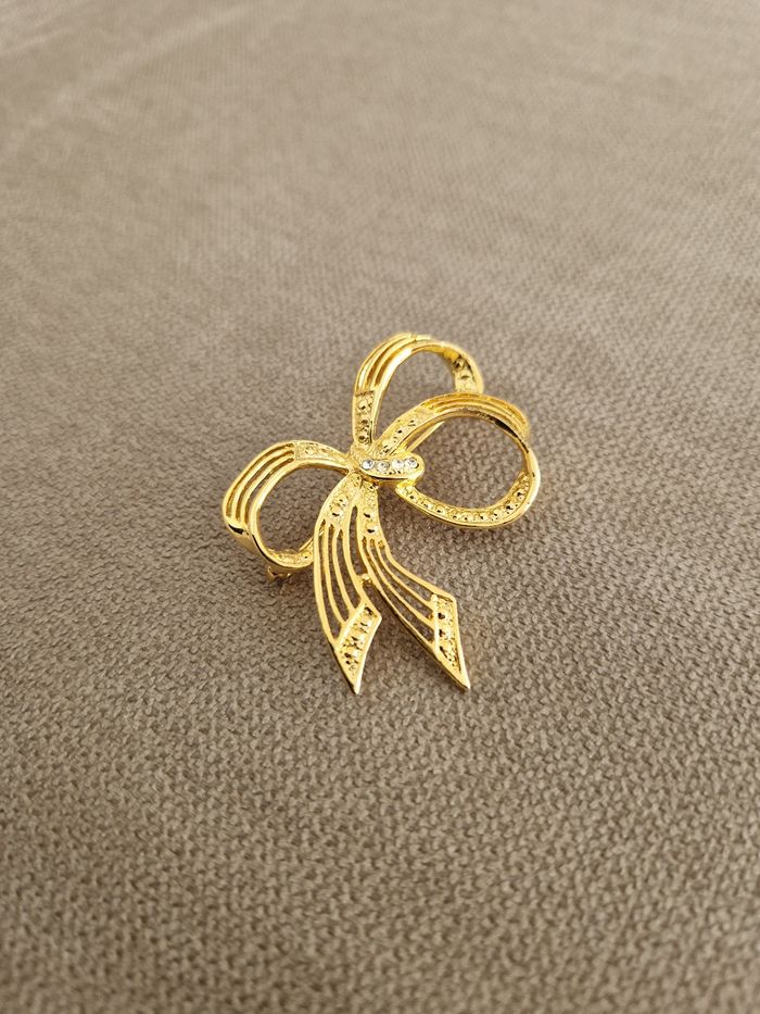 Broche noeud vintage dorée - photo numéro 4