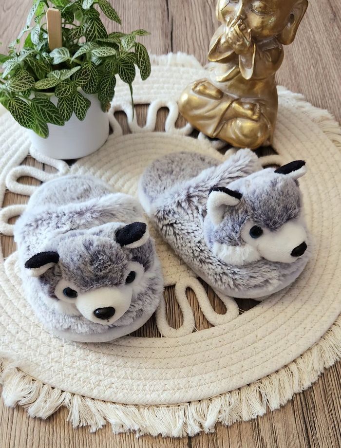 Chaussons Enfant Husky P.21/22 Neuf
