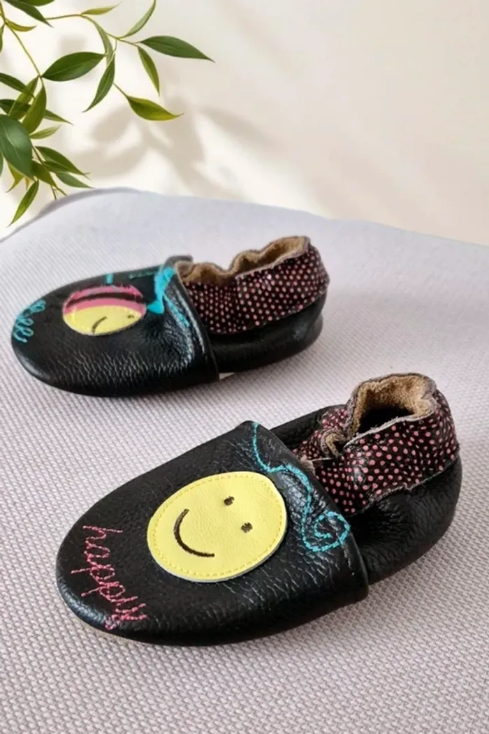Chaussures Rose et Chocolat Pointure 18 - photo numéro 3