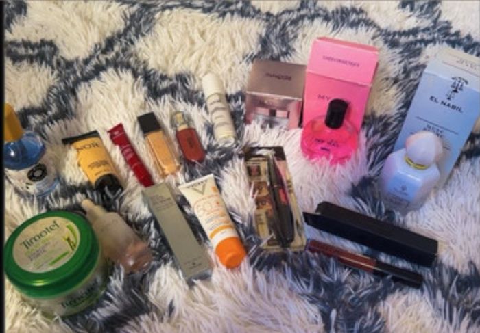 Lot ou à l’unité  produit de beauté