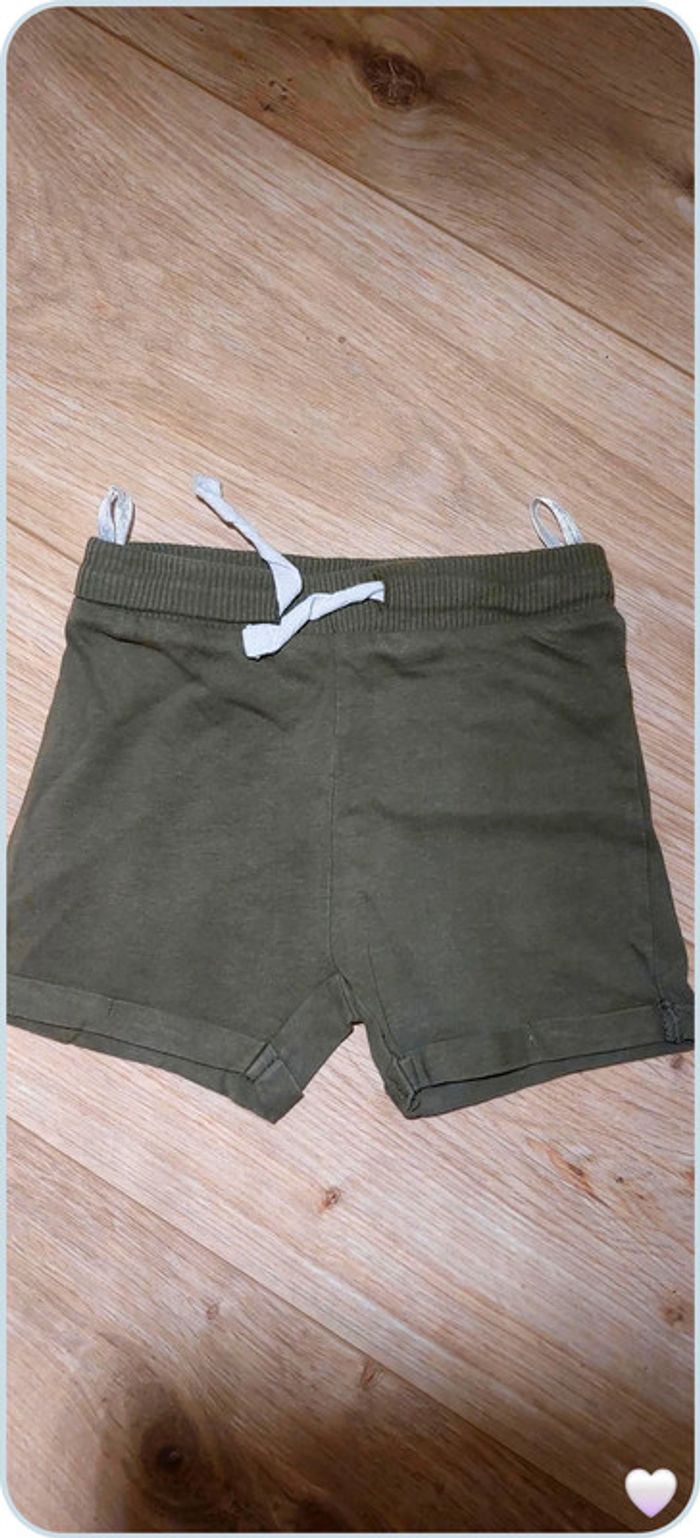 short kaki 74