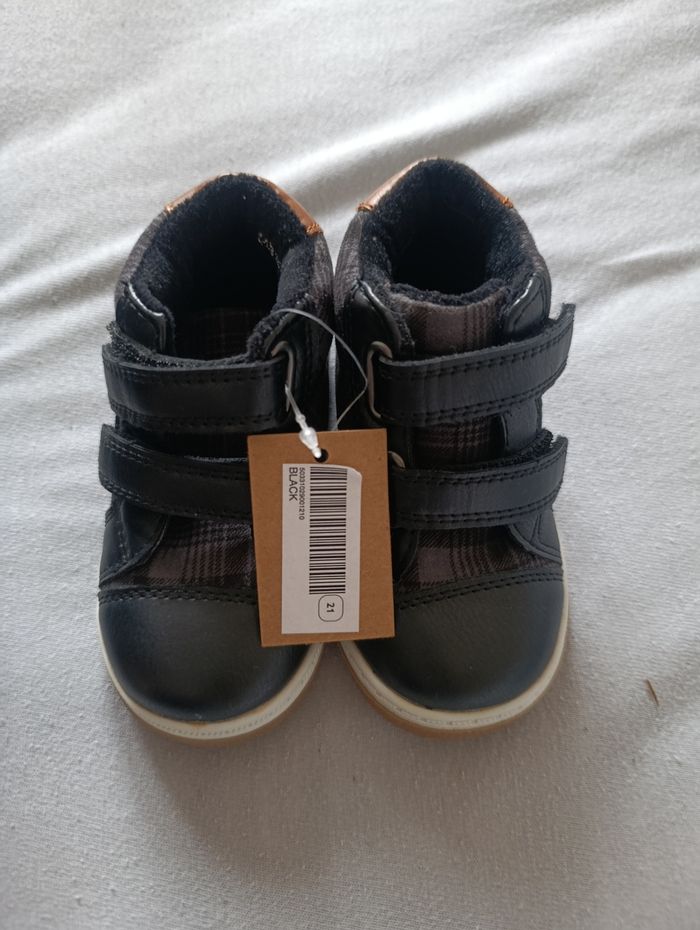 Chaussures bébé