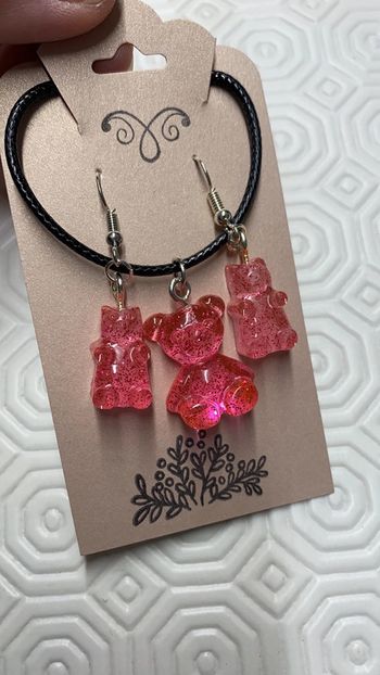 Parure collier et boucles d’oreilles ourson 🐻