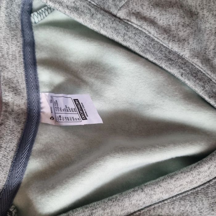 Pull polaire Décathlon quechua dégradé de bleu col v sans étiquette neuf jamais porté - photo numéro 3