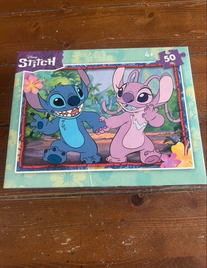 Puzzle stitch