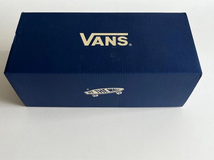 Vans Authentic Reissue - 38 - photo numéro 9