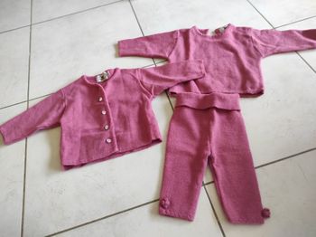 Ensemble de 3 pièces un pantalon un pull un gilet DPAM 6 mois