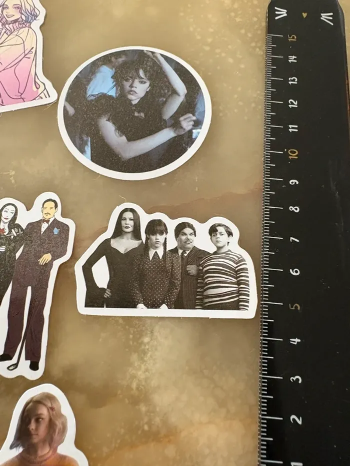 Stickers thème Mercredi addams 10 pièces - photo numéro 3
