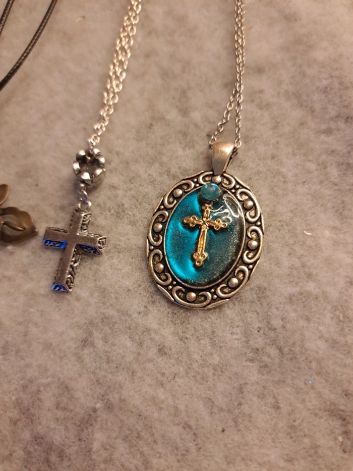 Lot de colliers religieux multicolore - photo numéro 11