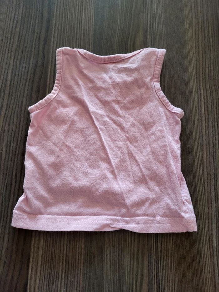 T-shirt taille 12 mois - photo numéro 2