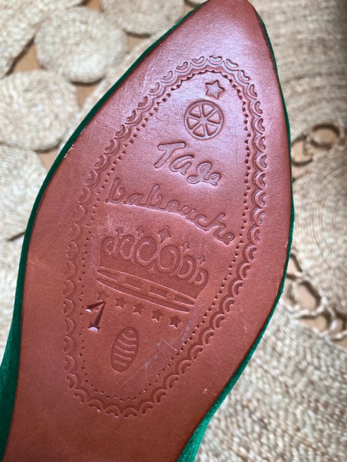 Paire de babouche en velours avec pierres | pointure unique 37/38 - 40/41 - photo numéro 4