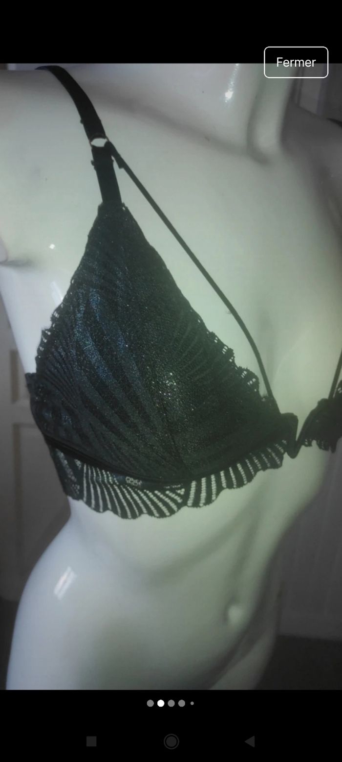 Très beau soutien gorge Gémo f1 - photo numéro 2