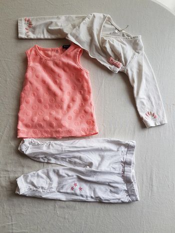 Tenue 3 pièces fille 6 mois