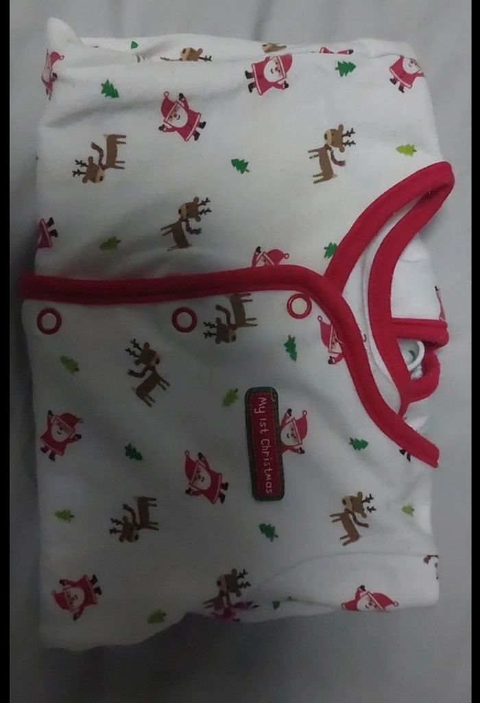 Lot 2 pyjamas Noël 🎅  + bonnet 3 mois - photo numéro 11