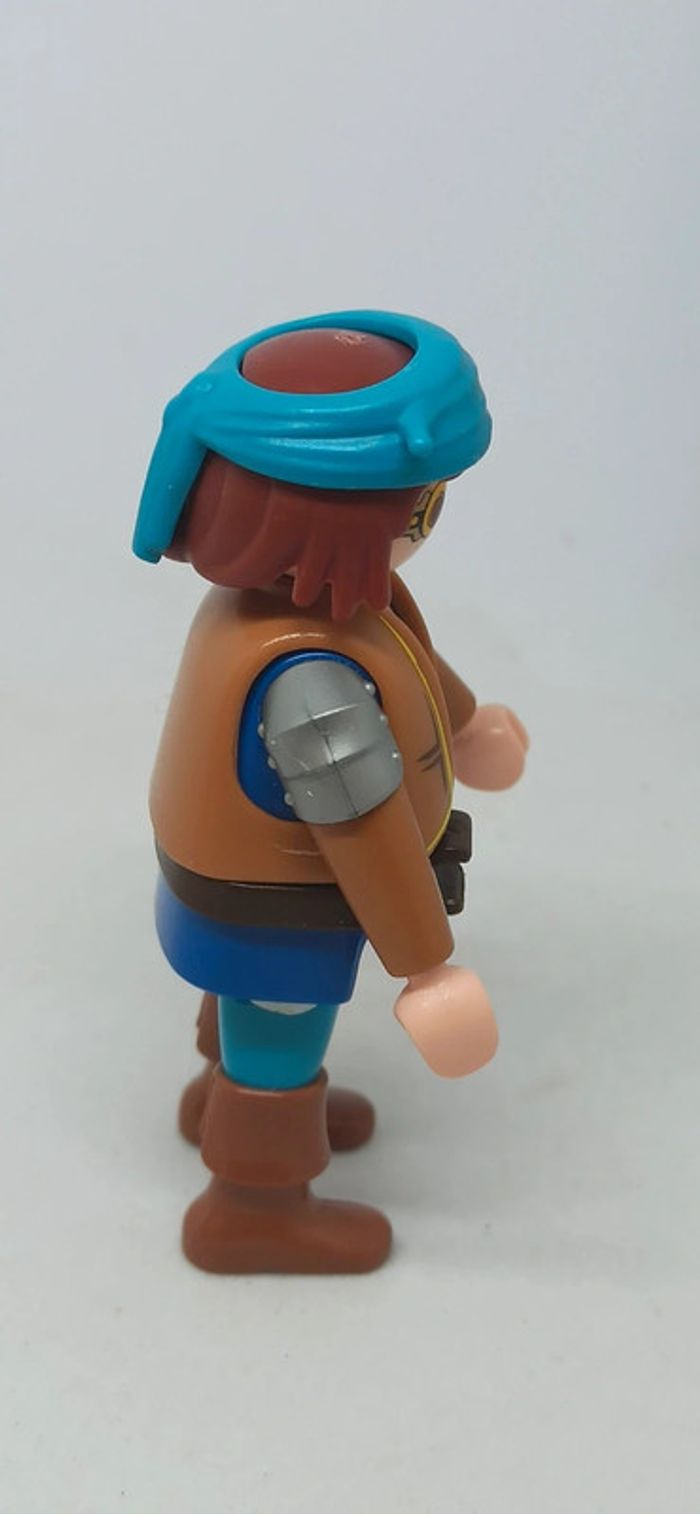 Homme chevalier avec bandana bleu playmobil - photo numéro 2