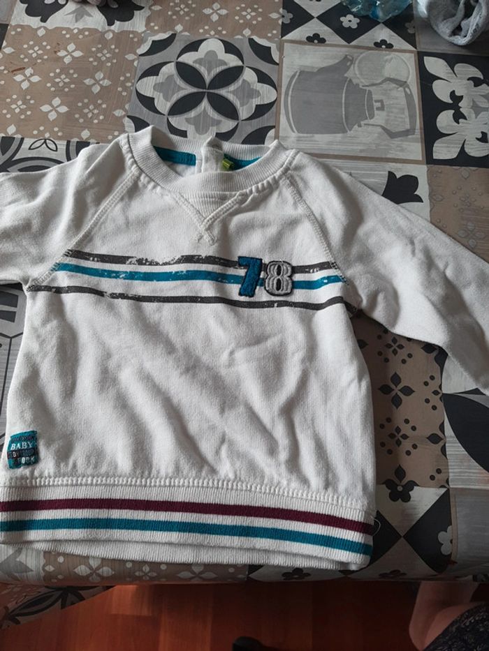 Pull chaud orchestra taille 12 mois