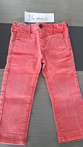 Pantalon rouge chino 2 ans