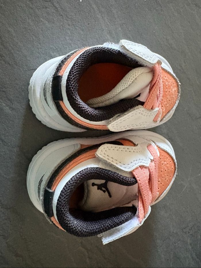 Basket bébé Nike Jordan - photo numéro 5