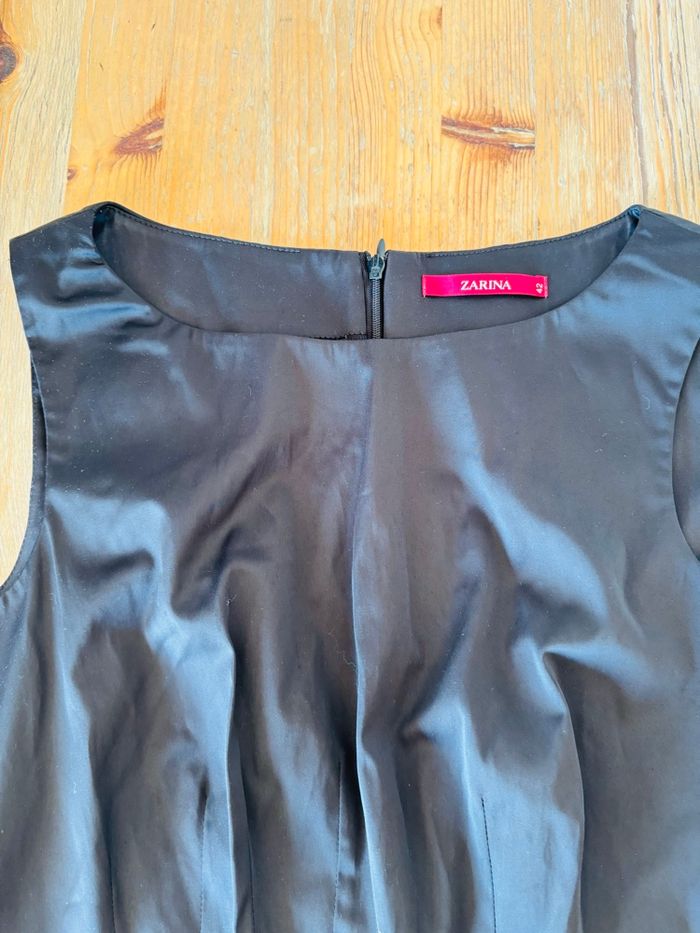 Robe mi-longue noir - photo numéro 4